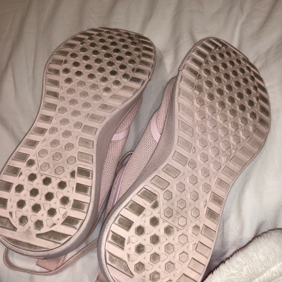 Pink mesh vans - Picture 3 of 3